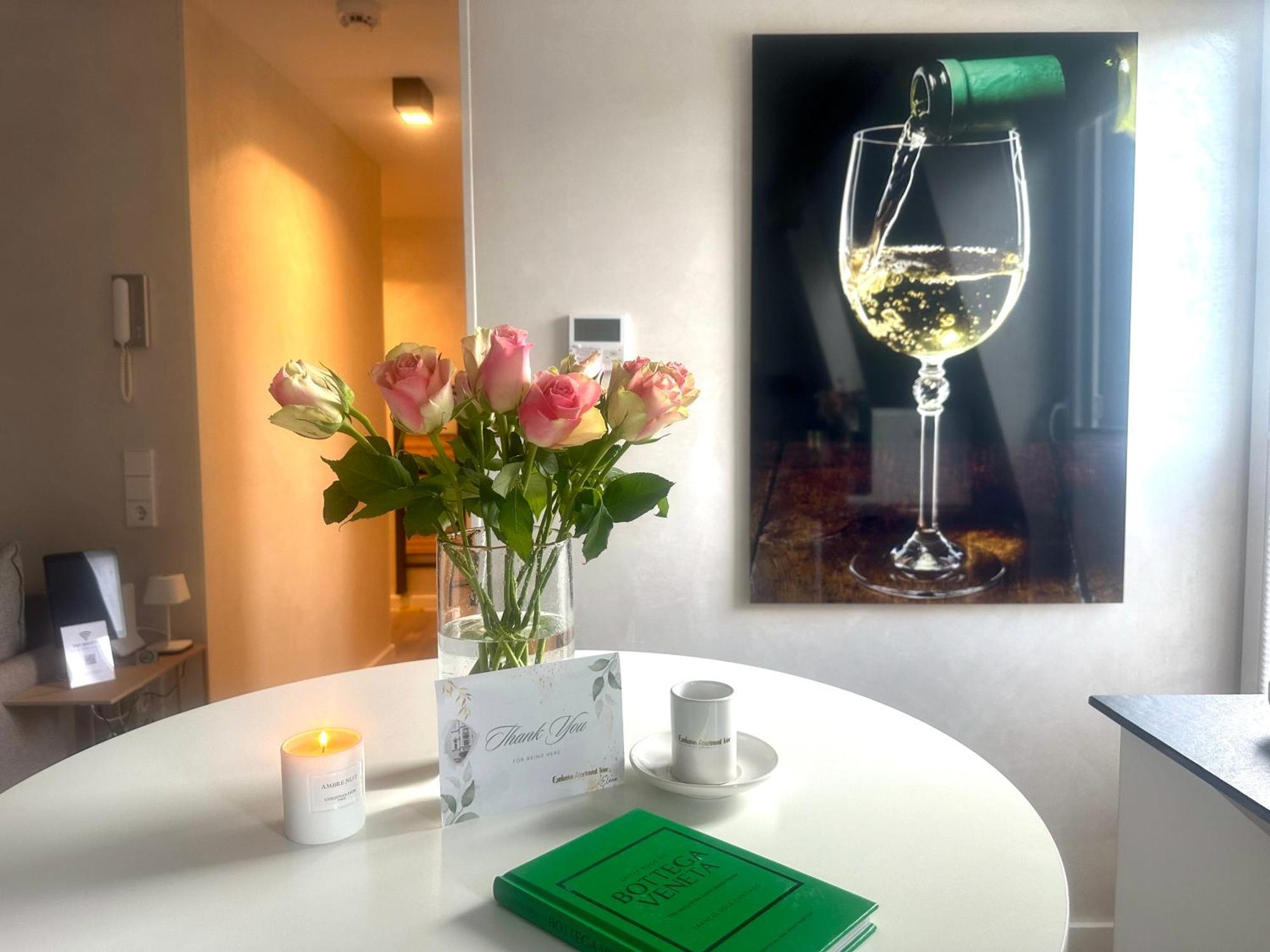 Modern Elegance In Historical City Center Trier Bagian luar foto