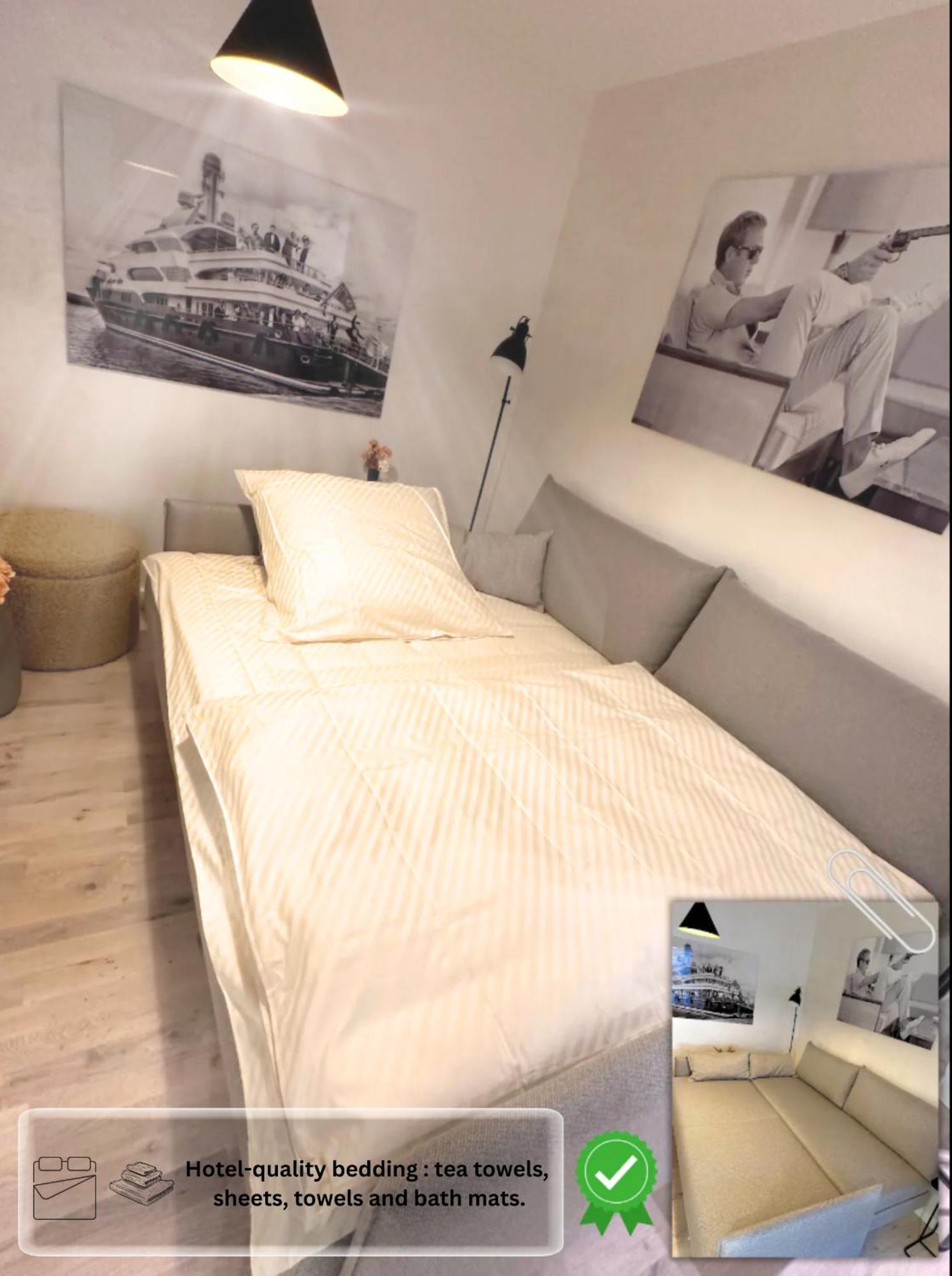 Modern Elegance In Historical City Center Trier Bagian luar foto