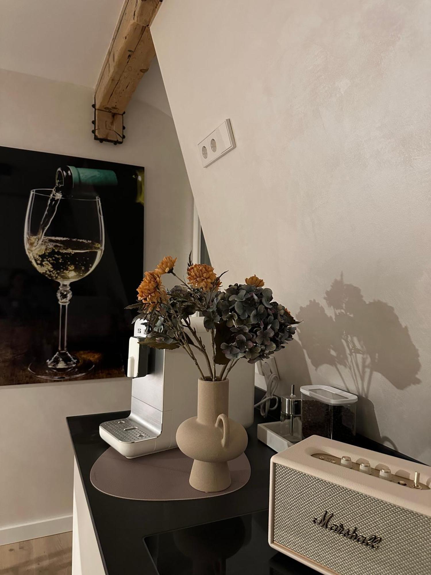 Modern Elegance In Historical City Center Trier Bagian luar foto